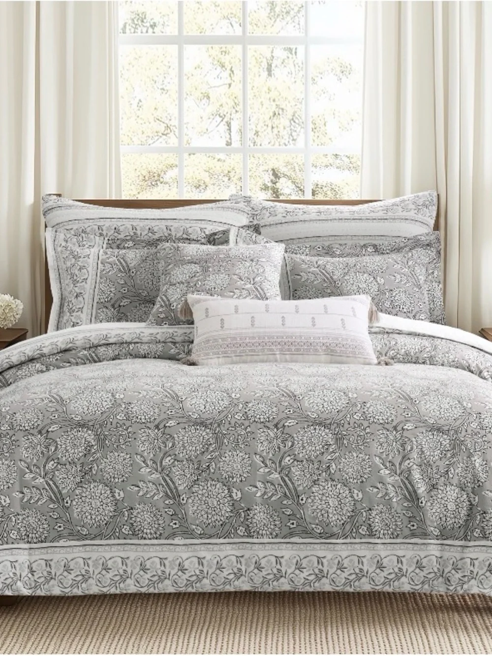 Levtex Home Adare Grey Duvet Cover Set -3 Piece 90x94 100% Cotton